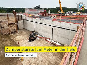 Kreis Ansbach: Teerfahrzeug auf A6 fünf Meter in die Tiefe gestürzt