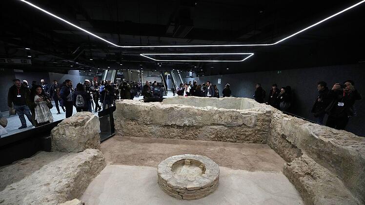 Neue Kolosseum U-Bahn-Station