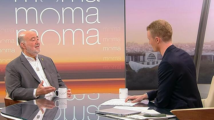 Ron Prosor (links), Israels Botschafter in Deutschland, stellte sich im ZDF-"Morgenmagazin" den Fragen von Moderator Philip Wortmann.