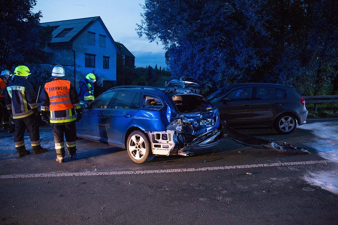Drei Verletzte nach Unfall im Landkreis Hof