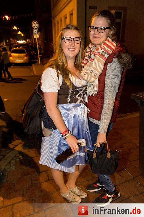 Sandkerwa: Partyfotos