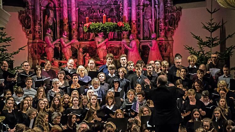 Impressionen vom Weihnachtskonzert des Coburger Gymnasiums Albertinum in der MorizkircheFoto: Jochen Berger