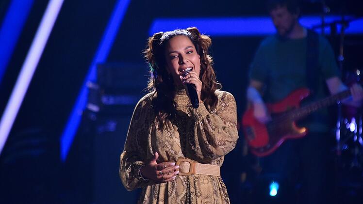 Samira Hofbauer kehrte nach 13 Jahren zu "The Voice" zurück und performte sich in die Herzen der Fantas.