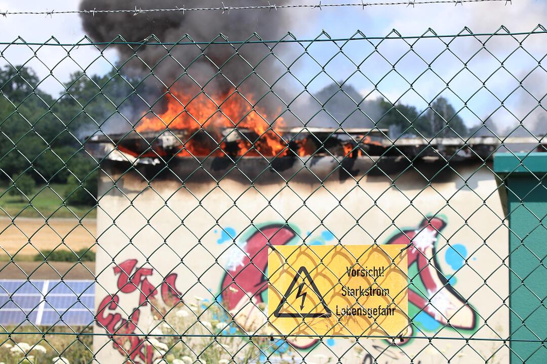 Kreis Bamberg: Brand in Solarpark Unterhaid