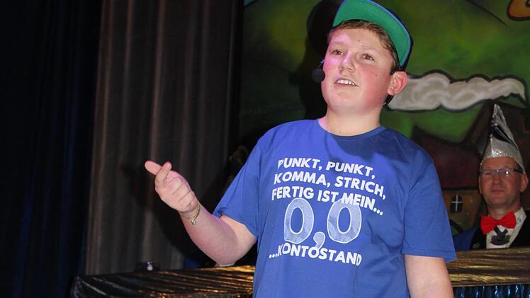 Yannik Hanel bei der Jobsuche, um sein Taschengeld aufzubessern