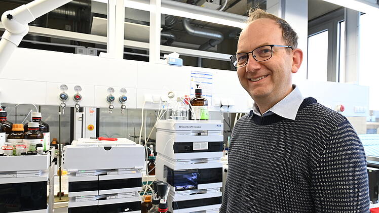 Coburg: "Meist aus Polyethylen, PE. Das verrottet schlecht" - Forschung zu biologisch hergestelltem Plastik