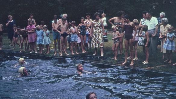 m Licht-, Luft- und Sonnenbad lernten Generationen von Bambergern das Schwimmen, Jung und Alt verbrachten ihre Freizeit hier - und auch manches spätere Ehepaar lernte sich im "Luftä" kennen.. Foto: Heinz Cohn