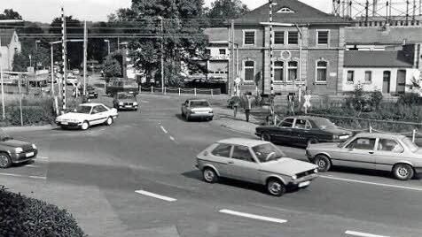 Blick Richtung Innenstadt: hinten rechts der alte Gaskessel der SÜC