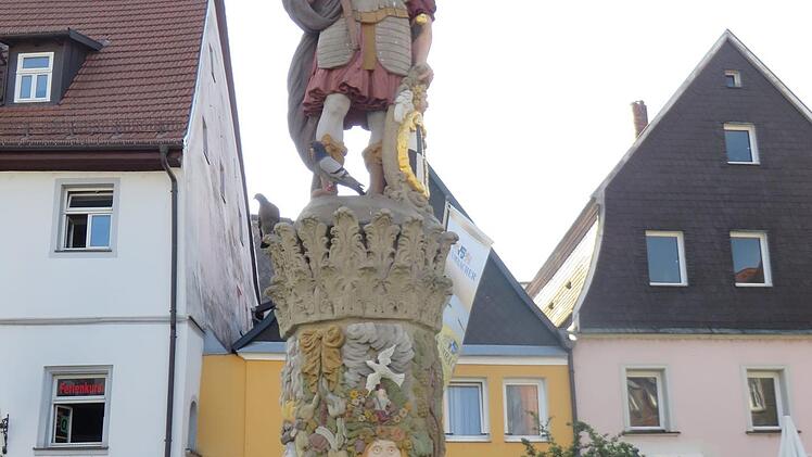 Der Zinsfelder auf dem Brunnen auf dem Kulmbacher HolzmarktFoto: Erich Olbrich