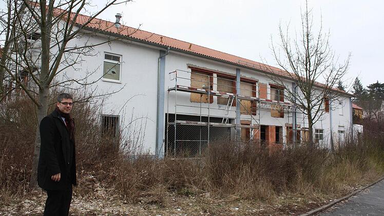 Der frühere Supermarkt Am Steingraben wird für das Projekt "LebenPLUS" umgebaut. Foto: Bartl