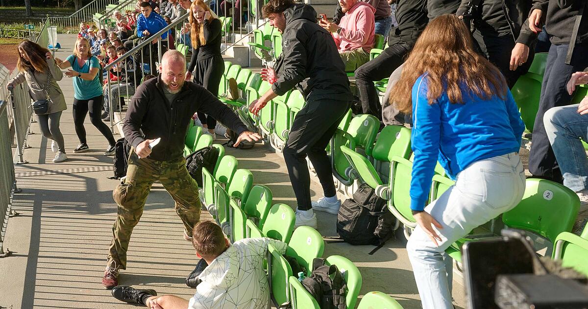 Amok-Lage in Bamberger Stadion simuliert: Einsatzkräfte proben Ernstfall