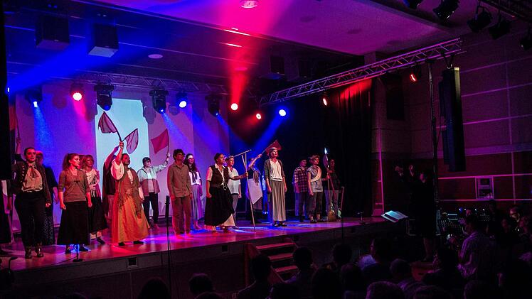 Impressionen von der Show-Gala des Vocalensembles Coburg unter der Leitung von Steffi Berg in Bad RodachFoto: Jochen Berger