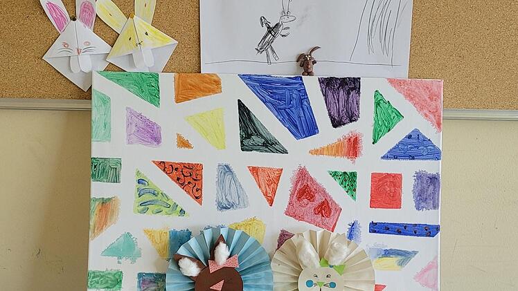 Bamberg: Ukrainische Kinderfilme, Basteln und freudiger Besuch - Ferienprogramm für ukrainische Kinder organisiert