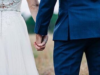 Symbolbild: Ehepaar, Hochzeit