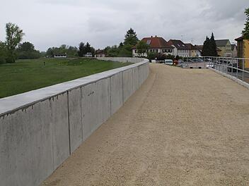 Die Deichnachrüstung wird am Freitag, 17. Mai, ab 11 Uhr auf dem Anger gefeiert. Foto: Gerda Völk