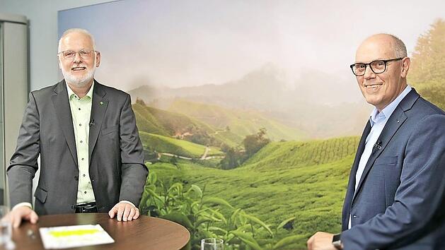 Albert Ferstl (l.) &uuml;bernimmt Adolf Wedels Aufgaben. Foto: privat