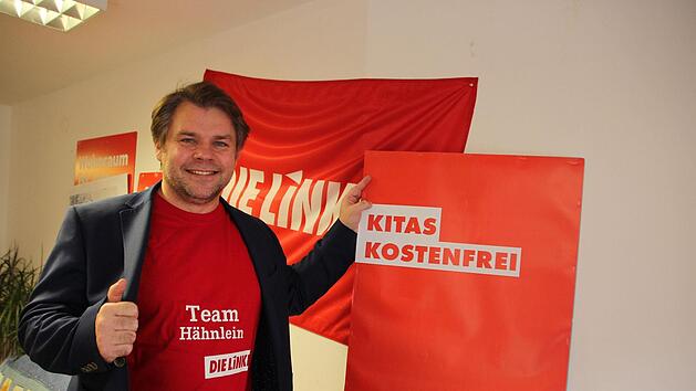 OB-Kandidat Ren&eacute; H&auml;hnlein an seinem Lieblingsort: das B&uuml;rgerb&uuml;ro in der Heiligkreuzstra&szlig;e. Foto: Ulrike Nauer