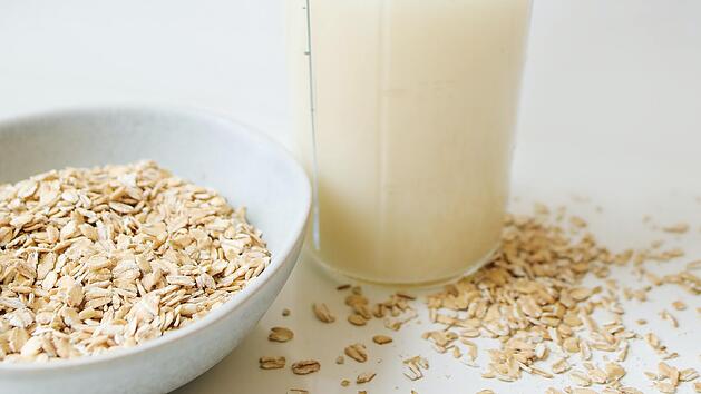 Hafermilch kann positive Effekte auf deinen Körper haben.