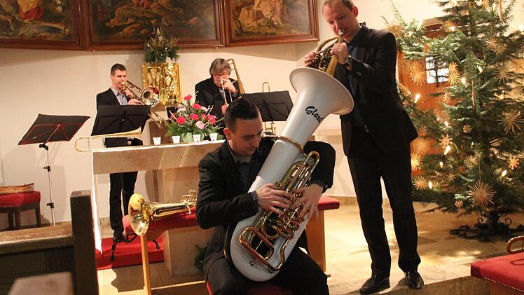 Erwies sich als ausgesprochen vielseitig und kreativ: Das Posaunenquartett "Consortium Musicum" begeisterte das Loffelder Publikum mit Klangwelten in fränkischer Tradition. Foto: Gerda Völk