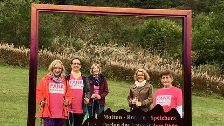 Damen der Gemeinde Motten liefen rund um Kothen. Foto: Marita Hüfner
