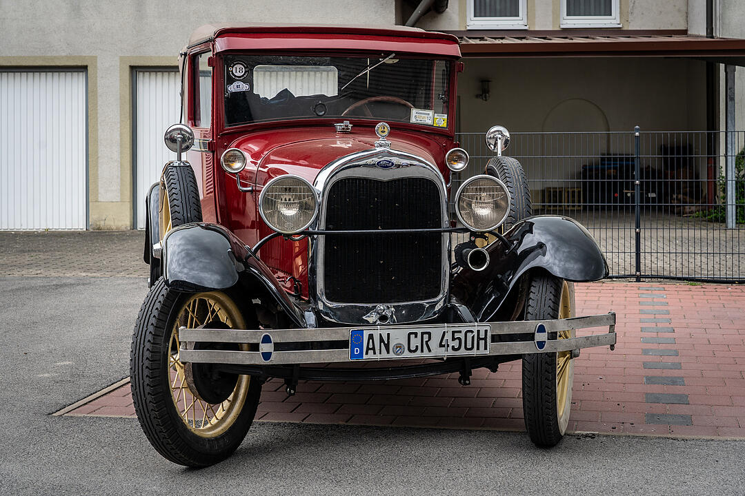 Einzigartige, historische Automobile aus der Vorkriegszeit konnten bewundert werden!