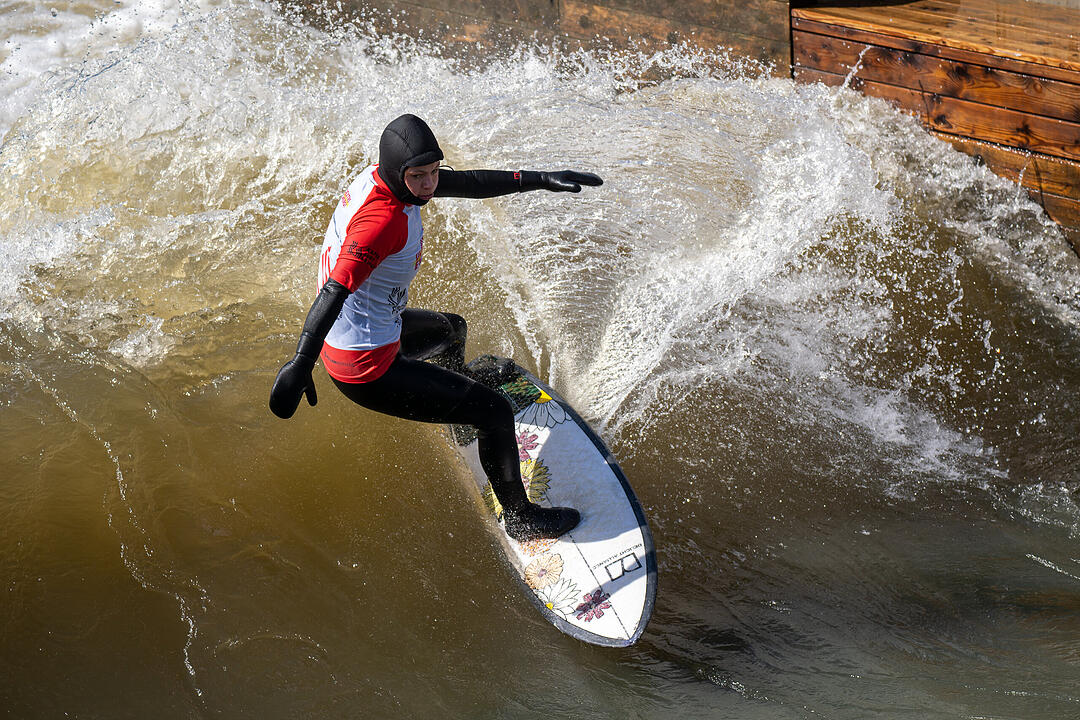 Die Surferwelle mitten in Nürnberg