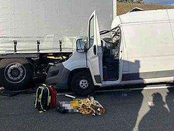 A3 bei Schl&uuml;sselfeld: Mann (25) bei Unfall schwer verletzt
