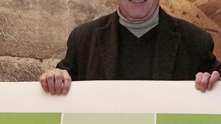 Gerry Schmidt schuf für den Förderverein Kaiserpfalz 30 Siebdrucke.  Foto: Josef Hofbauer