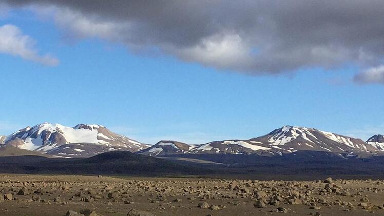 Das isl&auml;ndische Hochland ist menschenleer, krag und lebensfeindlich - eine Welt f&uuml;r sich. Foto: privat