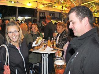 Auch im vergangenen Jahr wurde bis in den frühen Morgen gefeiert. Fotos: Evi Seeger