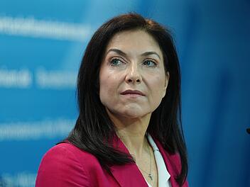 Ministerin Reiche