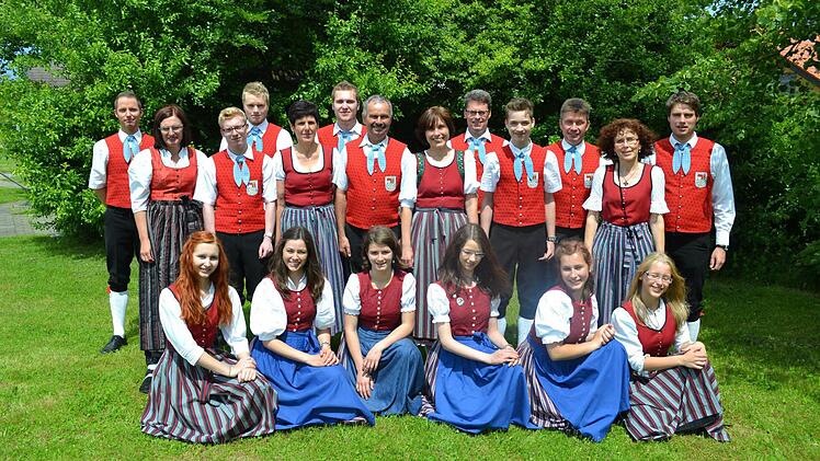 Die Blaskapelle aus Egenhausen/ Schleerieth spielt am Sonntag, 21. Februar auf dem Kreuzberg. Das Konzert steht unter dem Motto "Auf Böhmisch: Gott zu ehren". Foto: Blaskapelle Egenhausen