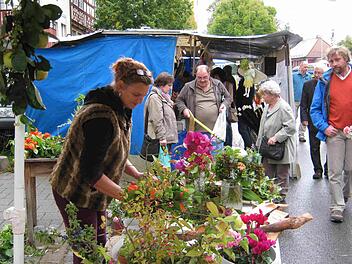 Der Walsdorfer Bauernmarkt ist ein Publikumsmagnet. Am 20. September ist es wieder so weit. Foto: Dieter Grams