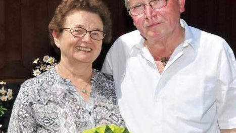 Sie sind seit 50 Jahren verheiratet: Berta und Erhard Ankenbrand aus Prappach feierten das Fest der goldenen Hochzeit.  Foto: Ulrike Langer