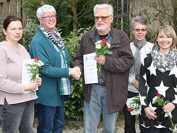 Ehrungen beim Tier- und Naturschutzverein Neustadt (von links): Ulrike Schmailzl, Vorsitzende Siglinde Waschkeit, Werner Neumann, Ingrid Felber, Zweite Vorsitzende Daniela Büchner  Foto: Michael Stelzner