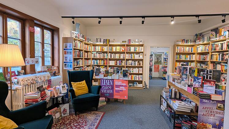 Die Buchhandlung im Gerolzhofener Teutschhaus hat seit 2022 geöffnet.