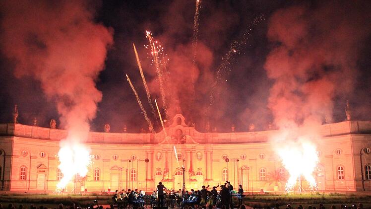 Barock-Feuerwerk vor barockem Ensemble: jedes Jahr ein beeindruckendes Erlebnis!  Foto: Andreas Dorsch