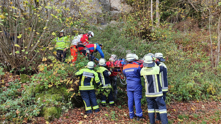 Rupprechtstegen: Kletterin st&uuml;rzt mehrere Meter in die Tiefe - Hubschrauber und Feuerwehr im Einsatz