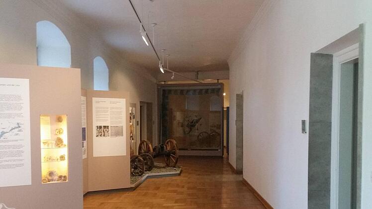 Flur im ersten Stock heute, vom Nordjura-Museum genutzt