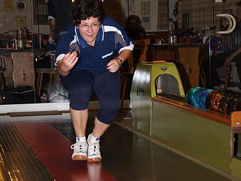 Kerstin Fiedler trug 464 Holz zum Sieg von Gut Holz Rosenberg Kronach gegen das Schlusslicht aus Tröstau-Wunsiedel bei. Foto: Rainer Glissnik