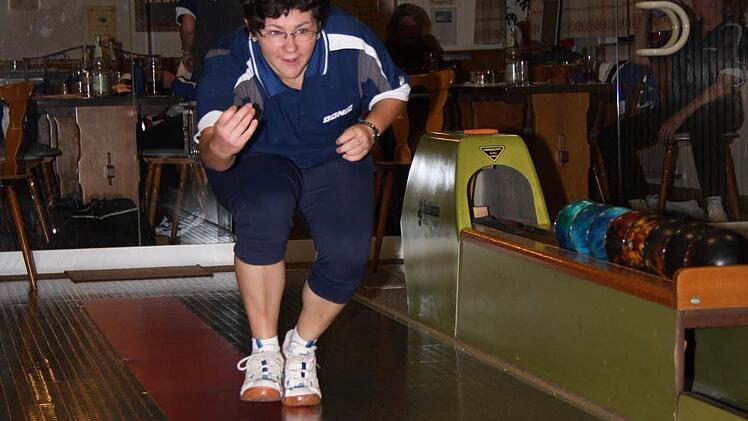 Kerstin Fiedler trug 464 Holz zum Sieg von Gut Holz Rosenberg Kronach gegen das Schlusslicht aus Tröstau-Wunsiedel bei. Foto: Rainer Glissnik