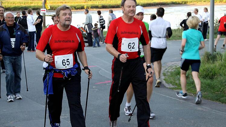 Bürgermeister Horst Rehder (l.) und  Höchstadts Polizeichef Jürgen Schmeisser.