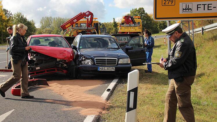 Keine Unfälle? Zwei Beispiele vom September und Oktober dieses Jahres zeigen diese Archivbilder.