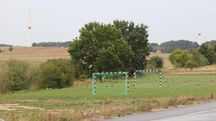 Vom Höchstadter Baugebiet Häckersteig aus sind die Türme gut zu sehen. Foto: Andreas Dorsch