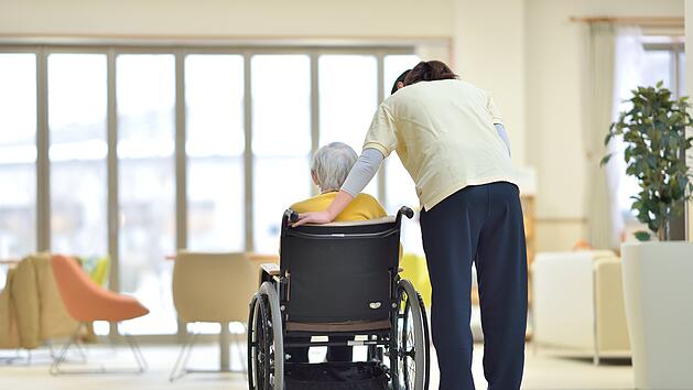 Pflege, Pflegekosten, Pflegeversicherung, Private Pflegeversicherung, Pflichtversicherung