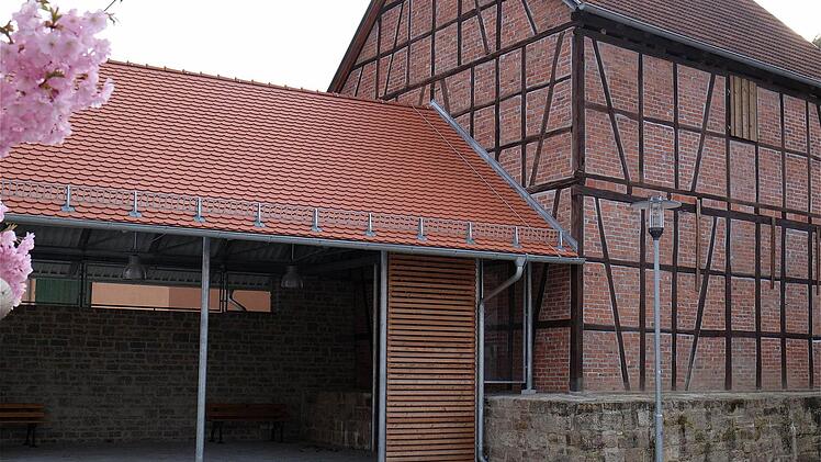 Feuchtigkeit in der Rauschmann-Scheune (geschlossenes Gebäude) macht Probleme. Foto: Gerd Schaar