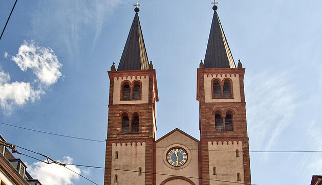 Der Dom ist die Bischofskirche des Bistums Würzburg