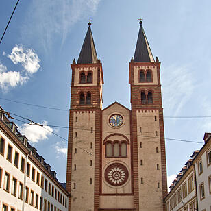 Der Dom ist die Bischofskirche des Bistums Würzburg