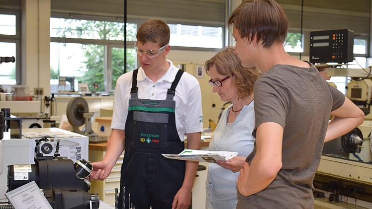 Berufsinfotag bei Schaeffler  Foto: Sabrina Ruhmann