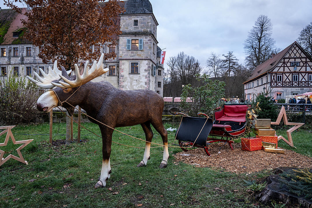 Der wunderschöne Weihnachtsmarkt ist ein Erlebnis für die ganze Familie!